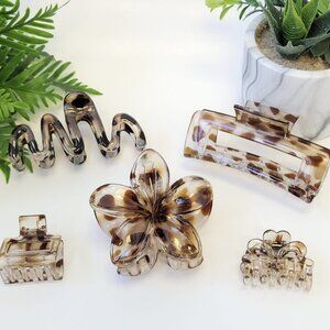 ✨Bundle 5 PCS | NEW Assorted Hair Clips| Claw Clips | Everyday Hair Accessories✨